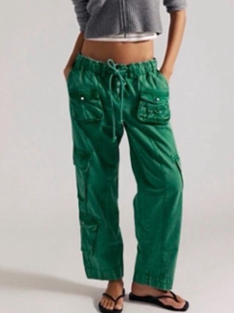 Free People Tahiti Cargo Pants Green Utility
Low Rise Size XS
